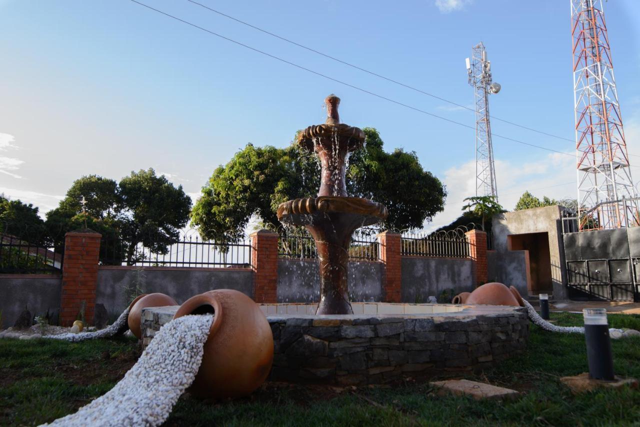 Lake Victoria Country Home Entebbe Exterior foto